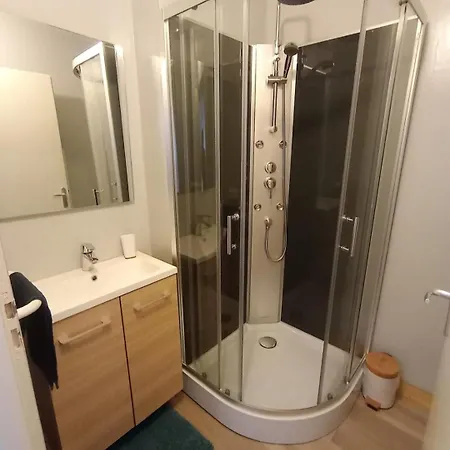 Cosy Et Paisible Pres De La Mongie カンパン