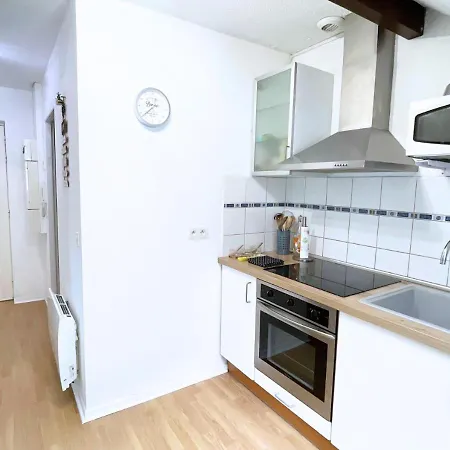 Cosy Et Paisible Pres De La Mongie Lägenhet Campan