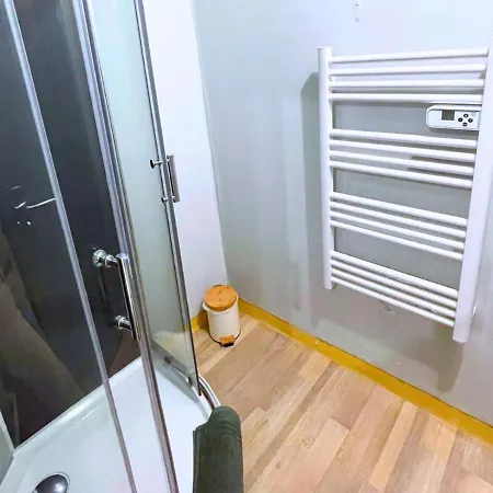 Cosy Et Paisible Pres De La Mongie *